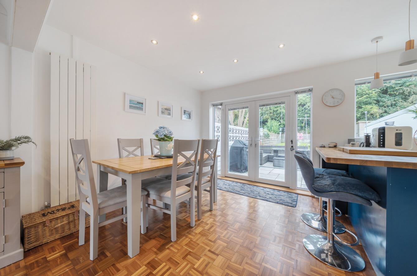 Pen Y Fro, Dunvant, Swansea, SA2 7TR